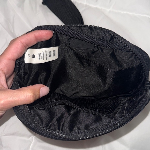 Lululemon crossbody - Picture 2 of 2